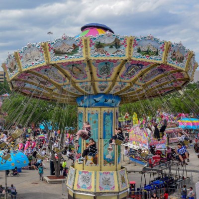 Wave Swings image