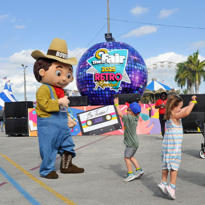 Image for Welcome Plaza Centerpiece