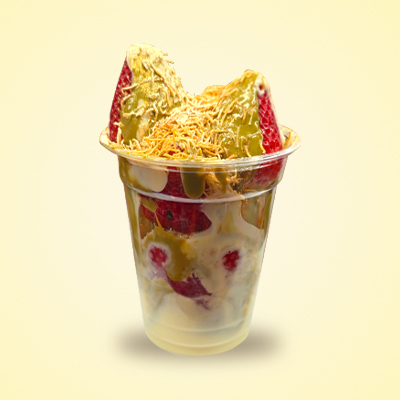 White Chocolate Dubai Strawberries image