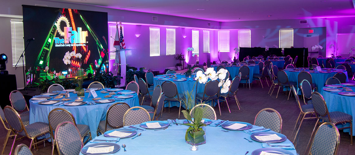 Blue Ribbon & Carousel Room